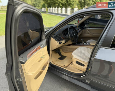 Серый БМВ Х5, объемом двигателя 2.99 л и пробегом 288 тыс. км за 17999 $, фото 16 на Automoto.ua