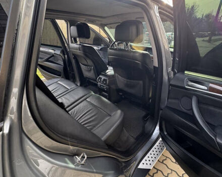 Серый БМВ Х5, объемом двигателя 2.98 л и пробегом 300 тыс. км за 13500 $, фото 13 на Automoto.ua