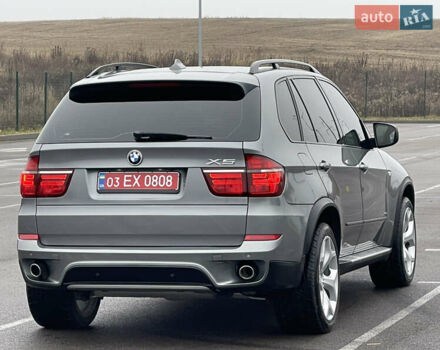 Серый БМВ Х5, объемом двигателя 3 л и пробегом 328 тыс. км за 16950 $, фото 13 на Automoto.ua