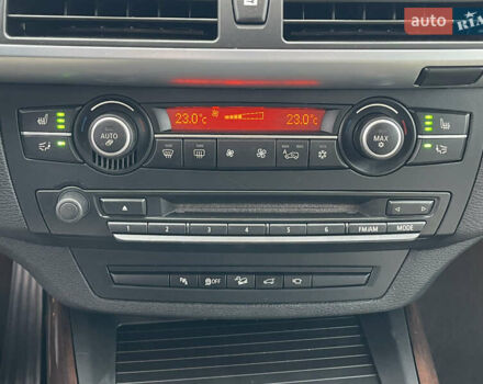 Сірий БМВ Х5, об'ємом двигуна 3 л та пробігом 285 тис. км за 15600 $, фото 20 на Automoto.ua