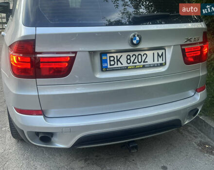 Серый БМВ Х5, объемом двигателя 2.98 л и пробегом 285 тыс. км за 15999 $, фото 53 на Automoto.ua