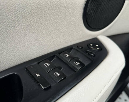 Сірий БМВ Х5, об'ємом двигуна 2.98 л та пробігом 229 тис. км за 12900 $, фото 19 на Automoto.ua