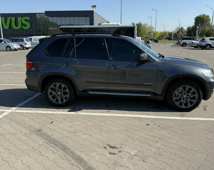 Серый БМВ Х5, объемом двигателя 3 л и пробегом 242 тыс. км за 21000 $, фото 4 на Automoto.ua