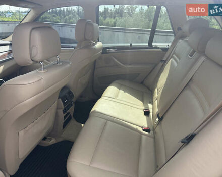 Серый БМВ Х5, объемом двигателя 3 л и пробегом 220 тыс. км за 16500 $, фото 15 на Automoto.ua