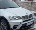 Серый БМВ Х5, объемом двигателя 3 л и пробегом 280 тыс. км за 17800 $, фото 1 на Automoto.ua