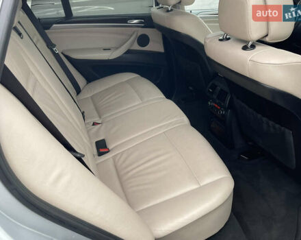 Сірий БМВ Х5, об'ємом двигуна 3 л та пробігом 285 тис. км за 15600 $, фото 39 на Automoto.ua