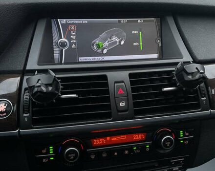 Серый БМВ Х5, объемом двигателя 2.98 л и пробегом 280 тыс. км за 12300 $, фото 11 на Automoto.ua