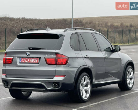 Серый БМВ Х5, объемом двигателя 3 л и пробегом 328 тыс. км за 16950 $, фото 12 на Automoto.ua
