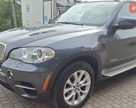 Серый БМВ Х5, объемом двигателя 3 л и пробегом 220 тыс. км за 17500 $, фото 1 на Automoto.ua