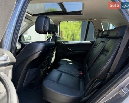 Серый БМВ Х5, объемом двигателя 3 л и пробегом 253 тыс. км за 15700 $, фото 64 на Automoto.ua