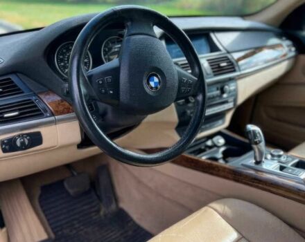 Серый БМВ Х5, объемом двигателя 3 л и пробегом 81 тыс. км за 7600 $, фото 5 на Automoto.ua