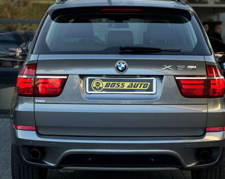 Серый БМВ Х5, объемом двигателя 3 л и пробегом 185 тыс. км за 16500 $, фото 4 на Automoto.ua