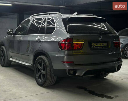 Серый БМВ Х5, объемом двигателя 2.98 л и пробегом 255 тыс. км за 14200 $, фото 3 на Automoto.ua