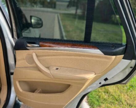 Серый БМВ Х5, объемом двигателя 3 л и пробегом 81 тыс. км за 7600 $, фото 9 на Automoto.ua
