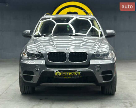 Серый БМВ Х5, объемом двигателя 2.98 л и пробегом 255 тыс. км за 14200 $, фото 1 на Automoto.ua