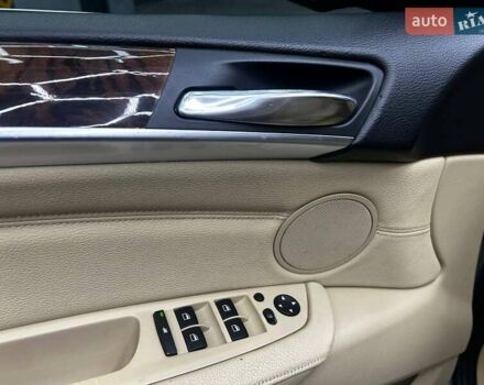 Серый БМВ Х5, объемом двигателя 2.98 л и пробегом 255 тыс. км за 14200 $, фото 23 на Automoto.ua