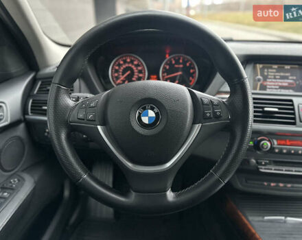Серый БМВ Х5, объемом двигателя 2.98 л и пробегом 56 тыс. км за 18300 $, фото 13 на Automoto.ua