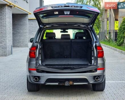 БМВ Х5 2013 в Хмельницком на Automoto.ua Серый БМВ Х5, объемом двигателя 2.99 л и пробегом 380 тыс. км за 16999 $, фото 84 на Automoto.ua