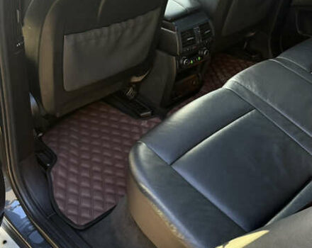 БМВ Х5 2013 в Черновцах на Automoto.ua Серый БМВ Х5, объемом двигателя 2.98 л и пробегом 189 тыс. км за 16000 $, фото 9 на Automoto.ua