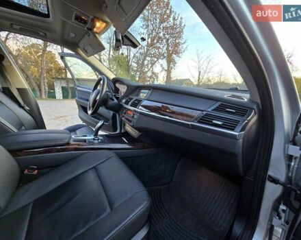 Серый БМВ Х5, объемом двигателя 2.98 л и пробегом 193 тыс. км за 13500 $, фото 34 на Automoto.ua