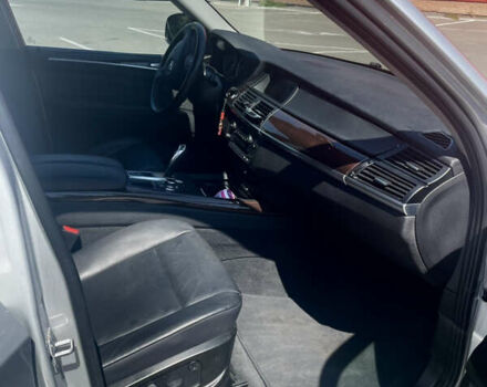 Серый БМВ Х5, объемом двигателя 2.98 л и пробегом 181 тыс. км за 15500 $, фото 5 на Automoto.ua