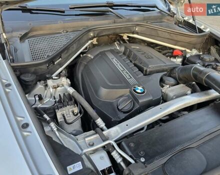 Серый БМВ Х5, объемом двигателя 2.98 л и пробегом 192 тыс. км за 14000 $, фото 32 на Automoto.ua