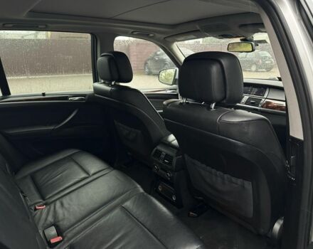 Сірий БМВ Х5, об'ємом двигуна 3 л та пробігом 264 тис. км за 13850 $, фото 7 на Automoto.ua