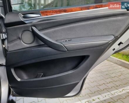 БМВ Х5 2013 в Хмельницком на Automoto.ua Серый БМВ Х5, объемом двигателя 2.99 л и пробегом 380 тыс. км за 16999 $, фото 68 на Automoto.ua