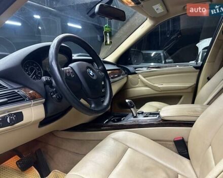 Серый БМВ Х5, объемом двигателя 2.98 л и пробегом 255 тыс. км за 14200 $, фото 21 на Automoto.ua