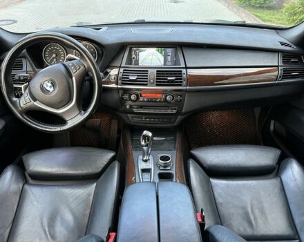 Серый БМВ Х5, объемом двигателя 3 л и пробегом 205 тыс. км за 15200 $, фото 6 на Automoto.ua