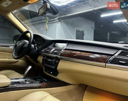 Серый БМВ Х5, объемом двигателя 2.98 л и пробегом 255 тыс. км за 14200 $, фото 18 на Automoto.ua