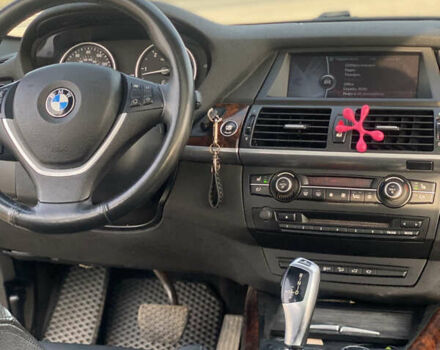 Серый БМВ Х5, объемом двигателя 2.99 л и пробегом 203 тыс. км за 19800 $, фото 12 на Automoto.ua