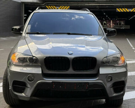 Серый БМВ Х5, объемом двигателя 3 л и пробегом 270 тыс. км за 21000 $, фото 9 на Automoto.ua