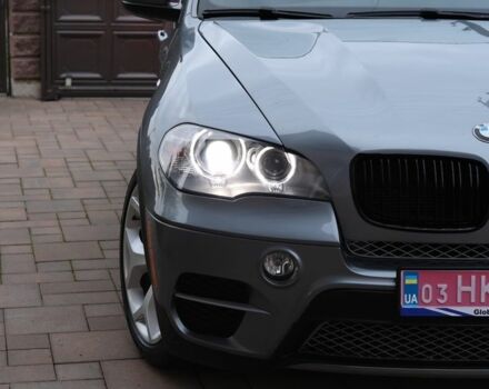 Серый БМВ Х5, объемом двигателя 3 л и пробегом 220 тыс. км за 19300 $, фото 2 на Automoto.ua