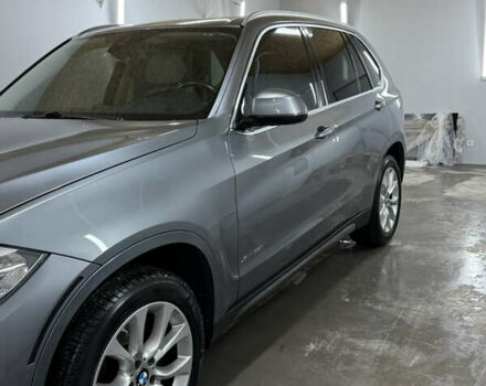 Серый БМВ Х5, объемом двигателя 2.98 л и пробегом 232 тыс. км за 17700 $, фото 3 на Automoto.ua