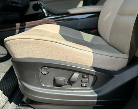 Серый БМВ Х5, объемом двигателя 2.98 л и пробегом 300 тыс. км за 16000 $, фото 1 на Automoto.ua