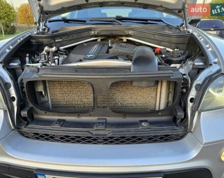 Серый БМВ Х5, объемом двигателя 2.98 л и пробегом 192 тыс. км за 14000 $, фото 19 на Automoto.ua