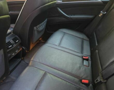 Серый БМВ Х5, объемом двигателя 3 л и пробегом 88 тыс. км за 4450 $, фото 9 на Automoto.ua