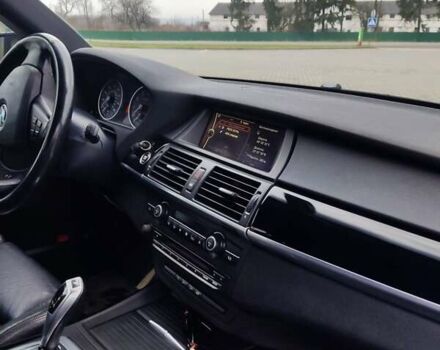 Сірий БМВ Х5, об'ємом двигуна 3 л та пробігом 230 тис. км за 13900 $, фото 17 на Automoto.ua