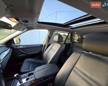 Серый БМВ Х5, объемом двигателя 2.98 л и пробегом 193 тыс. км за 13500 $, фото 50 на Automoto.ua