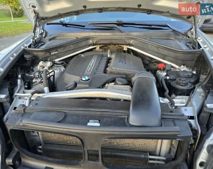 Серый БМВ Х5, объемом двигателя 2.98 л и пробегом 192 тыс. км за 14000 $, фото 21 на Automoto.ua