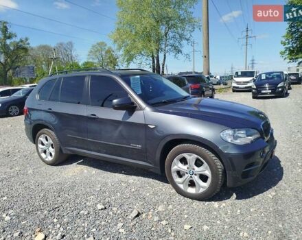 Серый БМВ Х5, объемом двигателя 3 л и пробегом 255 тыс. км за 12992 $, фото 24 на Automoto.ua