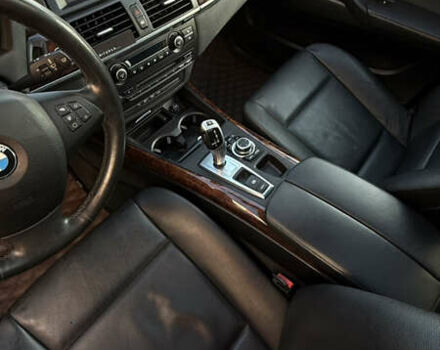 БМВ Х5 2013 в Черновцах на Automoto.ua Серый БМВ Х5, объемом двигателя 2.98 л и пробегом 189 тыс. км за 16000 $, фото 11 на Automoto.ua