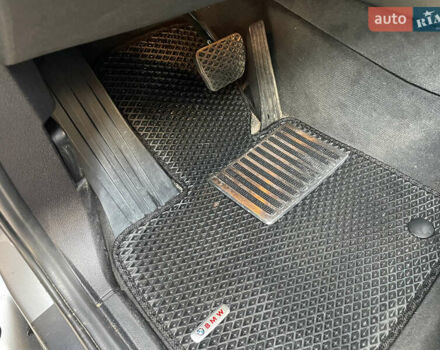 Серый БМВ Х5, объемом двигателя 2.98 л и пробегом 324 тыс. км за 15500 $, фото 18 на Automoto.ua