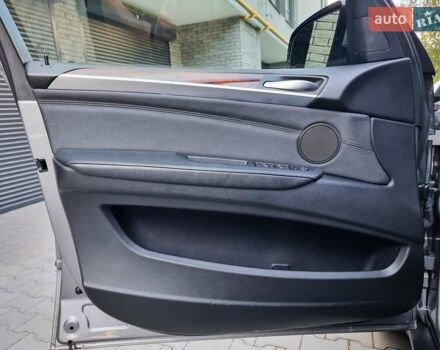 БМВ Х5 2013 в Хмельницком на Automoto.ua Серый БМВ Х5, объемом двигателя 2.99 л и пробегом 380 тыс. км за 16999 $, фото 26 на Automoto.ua