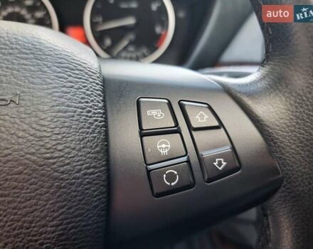 БМВ Х5 2013 в Хмельницком на Automoto.ua Серый БМВ Х5, объемом двигателя 2.99 л и пробегом 380 тыс. км за 16999 $, фото 42 на Automoto.ua