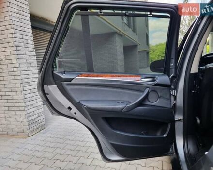 БМВ Х5 2013 в Хмельницком на Automoto.ua Серый БМВ Х5, объемом двигателя 2.99 л и пробегом 380 тыс. км за 16999 $, фото 50 на Automoto.ua