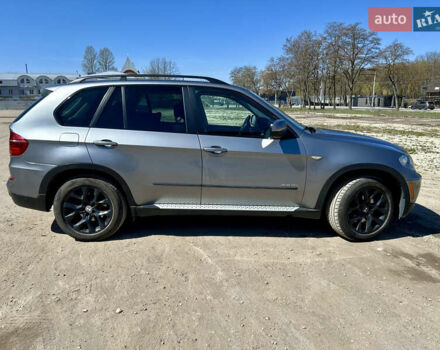 Серый БМВ Х5, объемом двигателя 3 л и пробегом 209 тыс. км за 14500 $, фото 16 на Automoto.ua