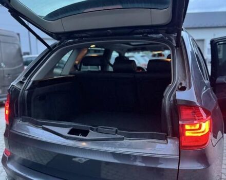 Сірий БМВ Х5, об'ємом двигуна 2.98 л та пробігом 250 тис. км за 15000 $, фото 11 на Automoto.ua