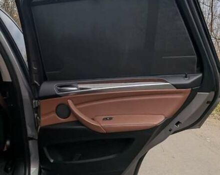 Серый БМВ Х5, объемом двигателя 3 л и пробегом 276 тыс. км за 15999 $, фото 23 на Automoto.ua